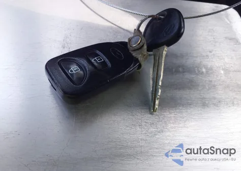 2010 Hyundai Tucson Gls z USA, uszkodzony, nr VIN KM8JUCAC5AU082266